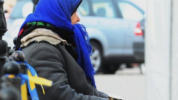 Менее половины жителей Украины поддерживают вступление в ЕС и НАТО — опрос