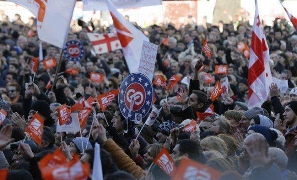 В Грузии началась наркотическая революция: кому нужен хаос в Тбилиси из-за марихуаны