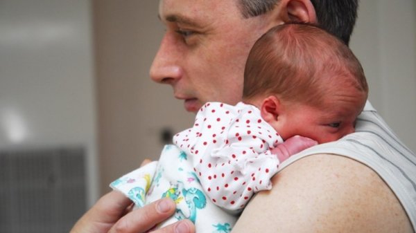 Демографическая яма России: Нет детей – нет экономики - нет будущего