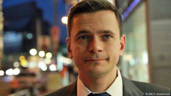 Смехотворная предвыборная кампания Яшина – всего лишь попытка словить хайп