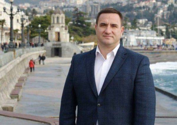 Хроника пикирующего Аксенова. Арестован бывший мэр Ялты