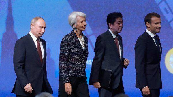 Путин предложил Европе освободиться от Америки