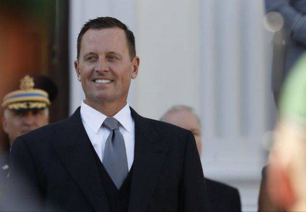 New York Observer: Почему посол США в Германии защищал торговца людьми?