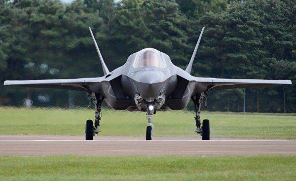 На войне с Россией место штурмовиков A-10 могут занять F-35B