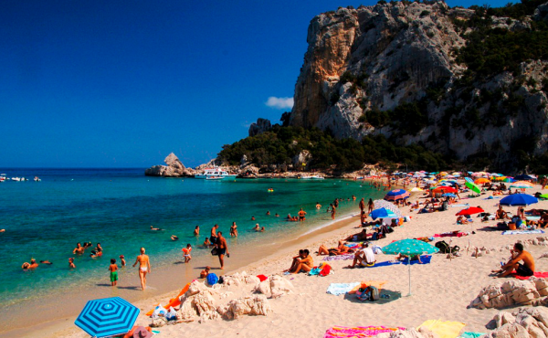 Украинцы вновь поехали в Крым: Виновата привычка