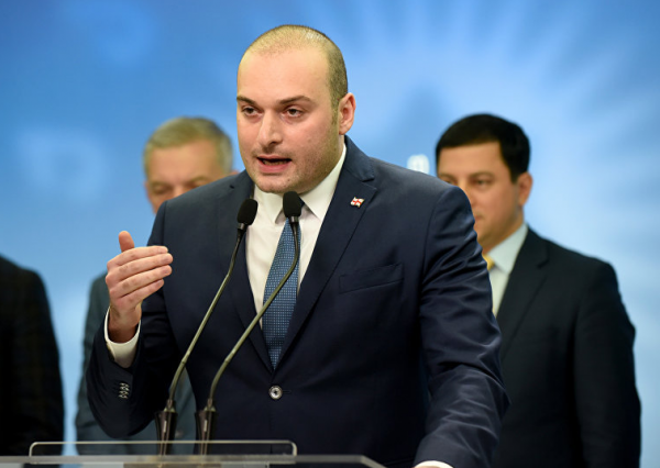 Шаг вперед, два шага назад