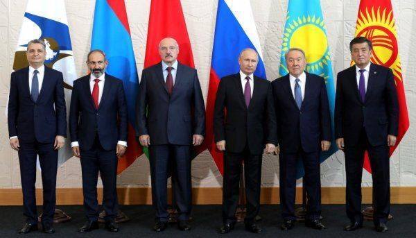 Минск перекладывает вину за плохую экономику на Россию