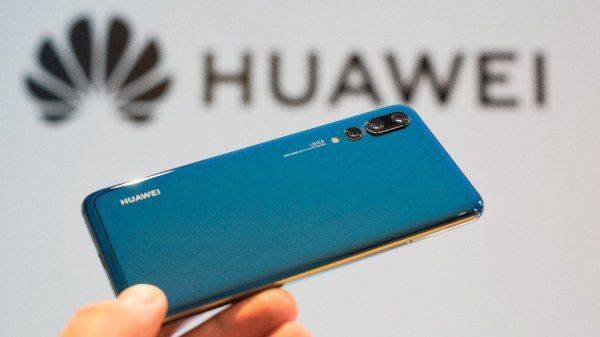 Корейско-китайская война за Россию: Чей смартфон станет номером один на нашем рынке Корейско-китайская война за Россию: Чей смартфон станет номером один на нашем рынке