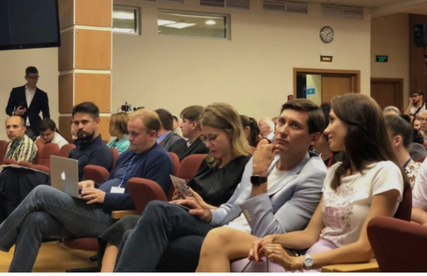 Дмитрий Гудков готов трудиться по всем фронтам, да подороже