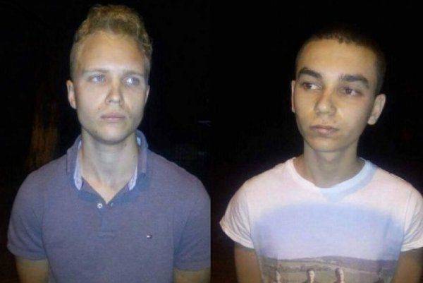 В Сумах подростки справили нужду на памятник «Небесной сотне»