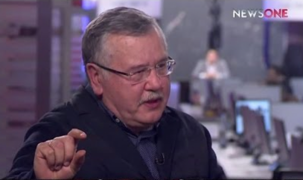 "При Януковиче такого не было": Гриценко устыдился, что Украину возглавляет Порошенко "При Януковиче такого не было": Гриценко устыдился, что Украину возглавляет Порошенко