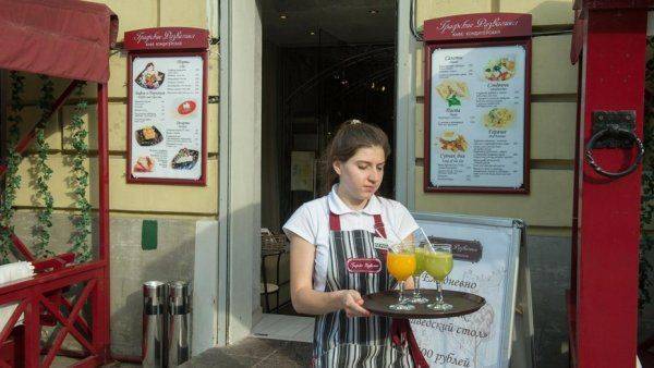 В Смольном пообещали пойти навстречу рестораторам В Смольном пообещали пойти навстречу рестораторам