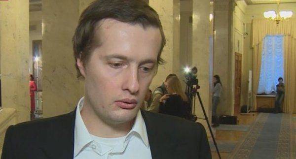 Участники акции протеста в Киеве устроили погоню за Порошенко-младшим