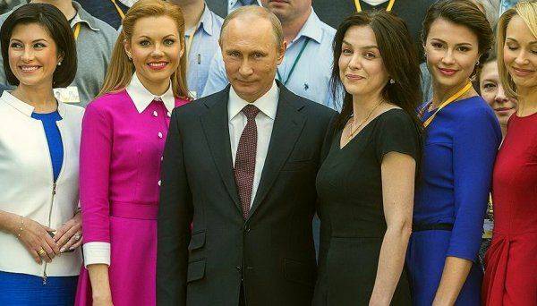 «Кто может устоять перед русскими женщинами?» - иностранцы о личной жизни В.В. Путина «Кто может устоять перед русскими женщинами?» - иностранцы о личной жизни В.В. Путина