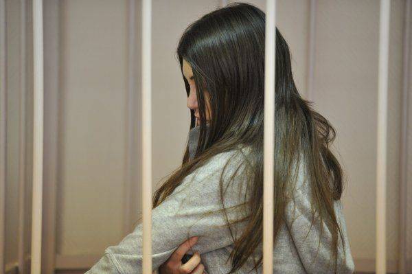 Колбасная принцесса Багдасарян снова «нагнула» всю Россию Колбасная принцесса Багдасарян снова «нагнула» всю Россию