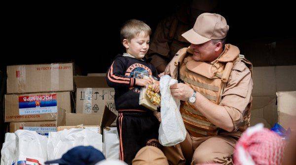 Россия продолжает оказывать содействие в мирном урегулирование ситуации в Сирии Россия продолжает оказывать содействие в мирном урегулирование ситуации в Сирии