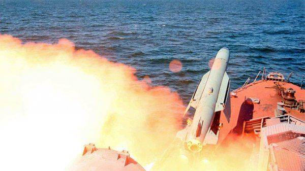 «Звездные войны» в интерпретации США: бессмысленная гонка вооружений, которую продвигают Штаты