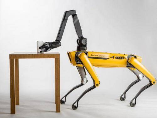 К середине 2019 года компания Boston Dynamics планирует производить 1 тысячу роботов-собак в год К середине 2019 года компания Boston Dynamics планирует производить 1 тысячу роботов-собак в год