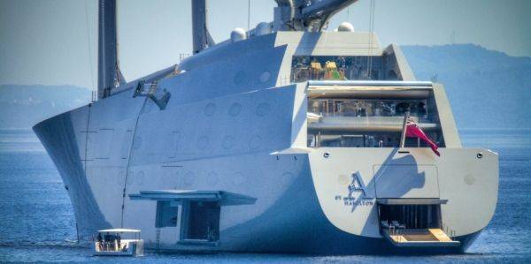 Некоторые россияне стремительно богатеют