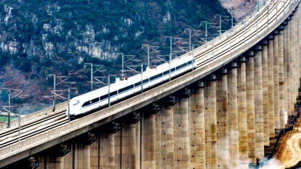 «Рухлядь на колесах»: РЖД запускает составы, не отвечающие требованиям пассажиров