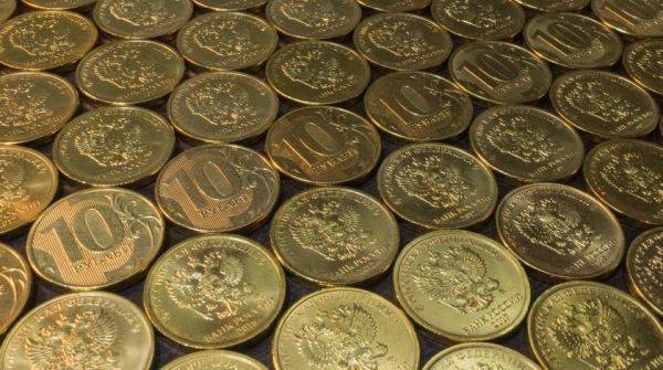 Киев готовит мощный удар по рублю