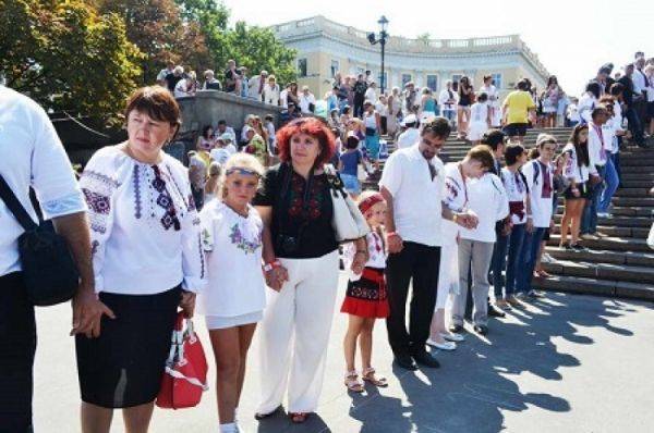 В Одессе срывается проведение Вышиванкового фестиваля: нет денег на завоз западенцев
