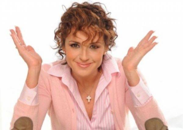 Коллектив канала 1+1 организовал травлю ведущей Оксаны Марченко за «пророссийскую позицию» Коллектив канала 1+1 организовал травлю ведущей Оксаны Марченко за «пророссийскую позицию»