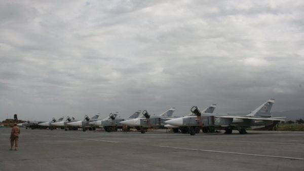 Военные сбили запущенный боевиками возле авиабазы Хмеймим дрон