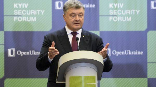 Порошенко мечтает поднять флаг Украины над жемчужиной Крыма Порошенко мечтает поднять флаг Украины над жемчужиной Крыма