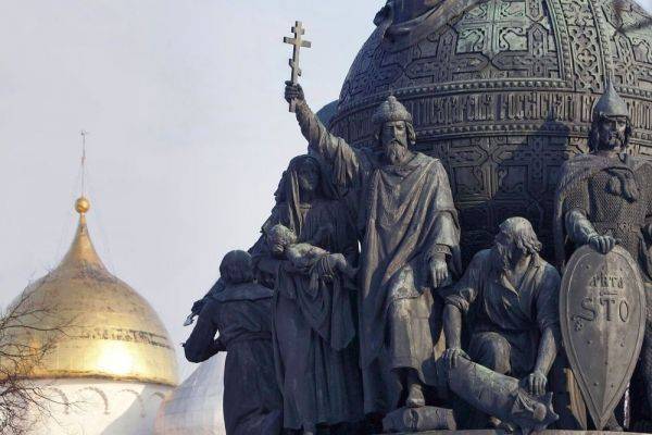 Почему Россия не может быть младшим братом Украины