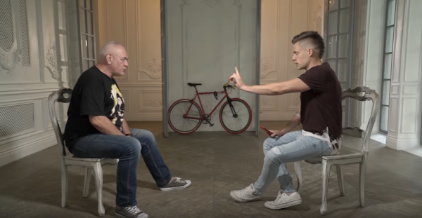 Теория Доренко о России: "Здесь нет общества. Это феодальная страна" Теория Доренко о России: "Здесь нет общества. Это феодальная страна"