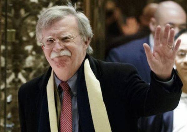 Болтон едет к Тимошенко Болтон едет к Тимошенко