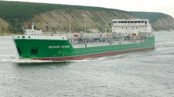 В Киеве пригрозили конфисковать и продать «Механика Погодина»