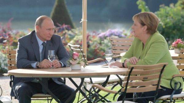 На Украине готовятся жестко и срочно наказать главу австрийского МИД за приглашение Путина На Украине готовятся жестко и срочно наказать главу австрийского МИД за приглашение Путина