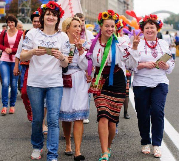 «Поделом русским»: киевляне о прекращении ж/д сообщения с Россией «Поделом русским»: киевляне о прекращении ж/д сообщения с Россией