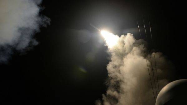 Нельзя допустить повторения бомбежки Белграда: В Госдуме потребовали жестко реагировать на угрозы США в Сирии