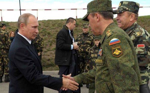 Армия РФ готова противостоять военным угрозам: Владимир Путин побывал на учениях «Восток-2018»