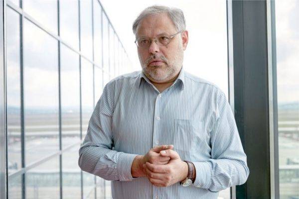 Запад начал жертвовать крупные фигуры
