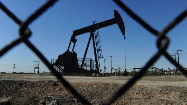 Новые санкции против России могут затронуть поставки нефтепродуктов и банковские кредиты