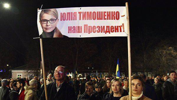 Порошенко: Шанс на спасение