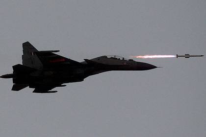 США «проверят» в Индии истребители России