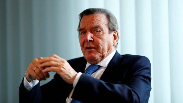 Шрёдер: нельзя допускать, чтобы США диктовали Германии, с кем вести торговлю