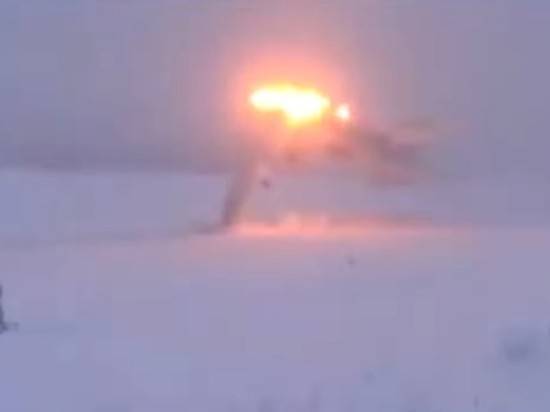 Авиаэксперты прокомментировали видео падения Ту-22М3 в Оленегорске