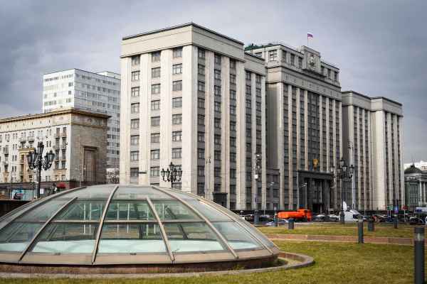 В ЛДПР хотят продлить пребывание в РФ без визы для жителей Донецкой и Луганской областей