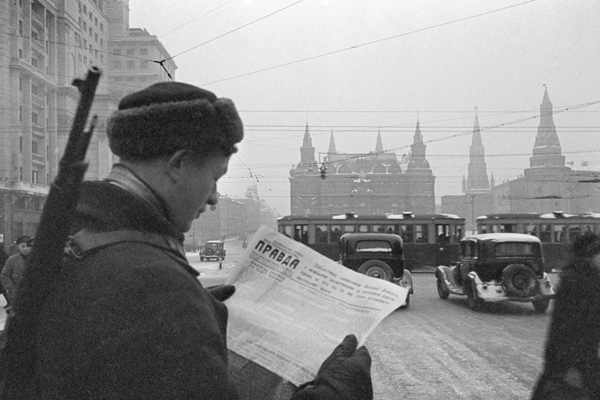 Что Сталин приказал взорвать в Москве в случае сдачи немцам