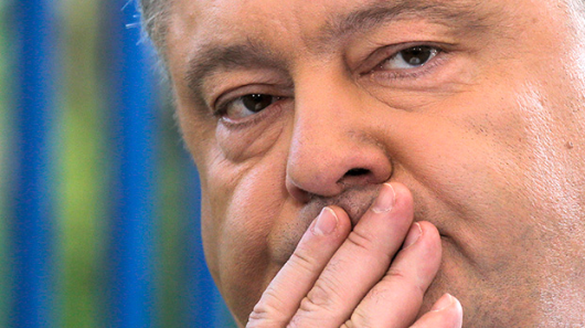 СМИ сообщили о намерении Порошенко покинуть Украину