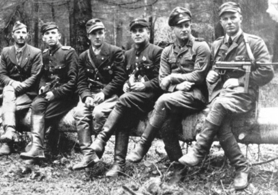 «Террор бандеровцев на Карпатах»: какие военные преступления совершили украинские националисты