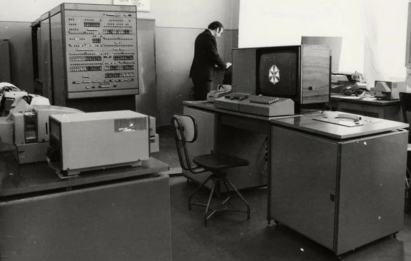“МИР-1” - советская ЭВМ, которую купила IBM