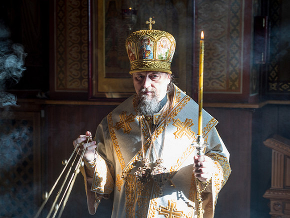 Митрополит РПЦ: Великую Отечественную войну выиграли крещеные, а безбожники были убиты