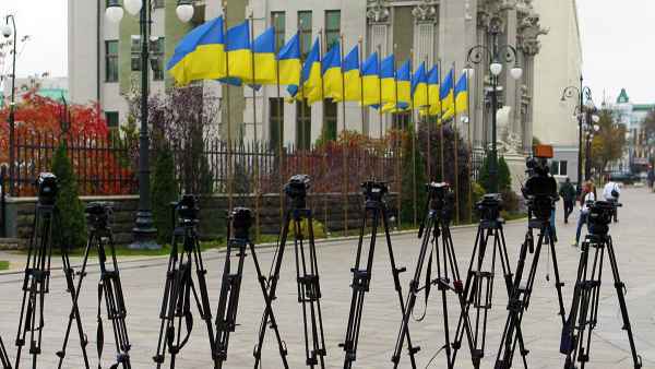 Отмена телемоста: Киев нарушает свободу слова